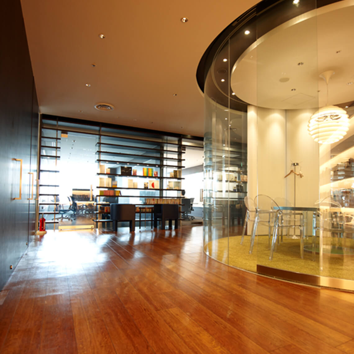 HAKUHODO UNIV. 構内